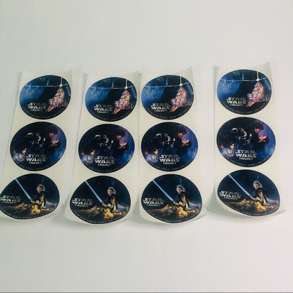 2004 Star Wars trilogy lot of 12 stickers round 3” first time on dvd 3 designs - Picture 1 of 6